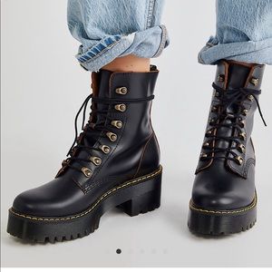 Dr Martens Leona Ankle Boot